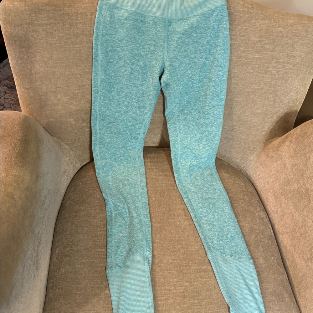 ALO Yoga Women’s aqua  Leggings